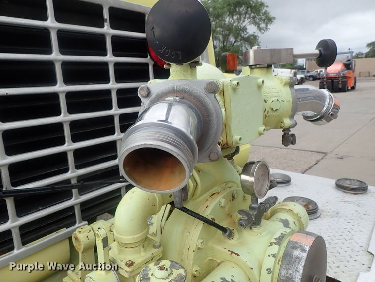 image for item DG2374 1978 Ford L8000  fire truck