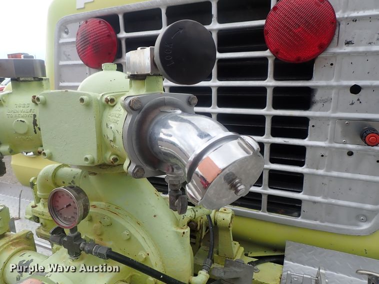 image for item DG2374 1978 Ford L8000  fire truck