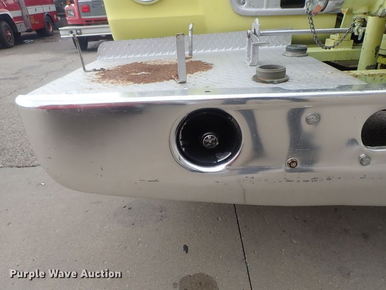 image for item DG2374 1978 Ford L8000  fire truck