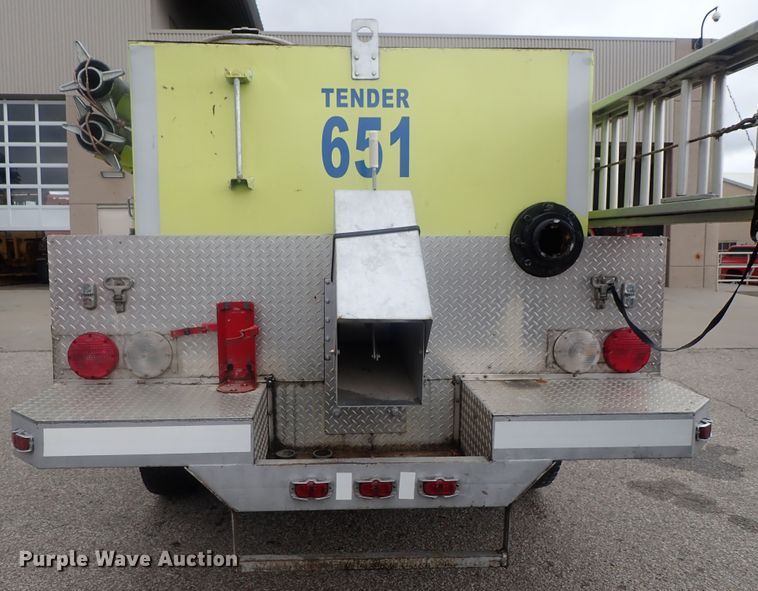 image for item DG2374 1978 Ford L8000  fire truck