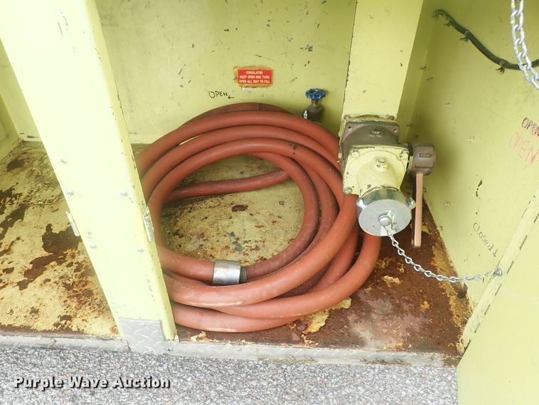 image for item DG2374 1978 Ford L8000  fire truck