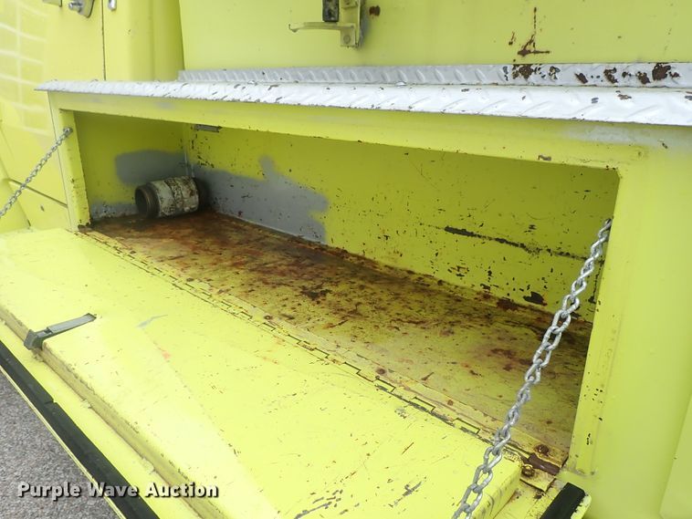 image for item DG2374 1978 Ford L8000  fire truck