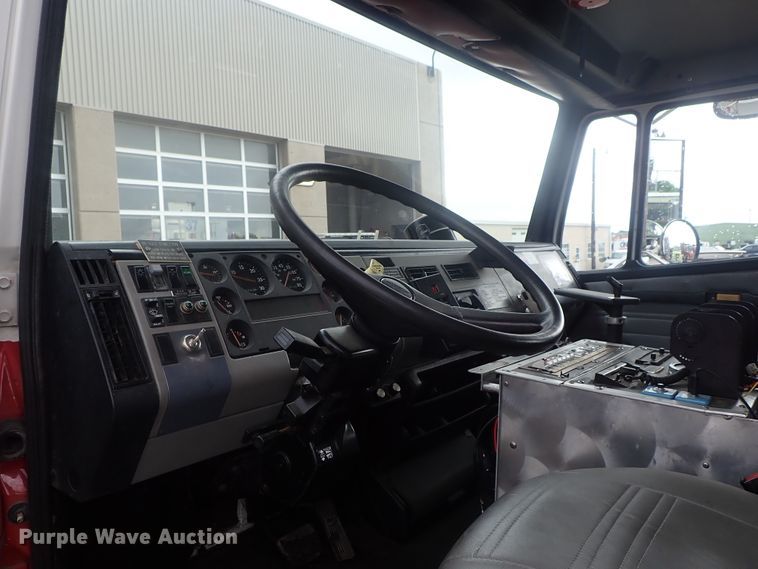 image for item DG2375 1999 Freightliner FL80  fire truck