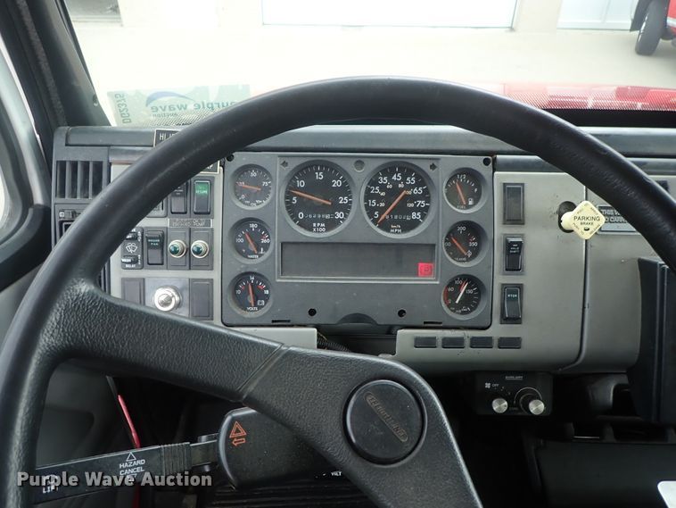 image for item DG2375 1999 Freightliner FL80  fire truck