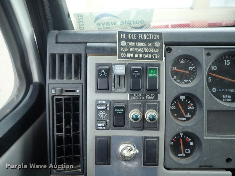 image for item DG2375 1999 Freightliner FL80  fire truck