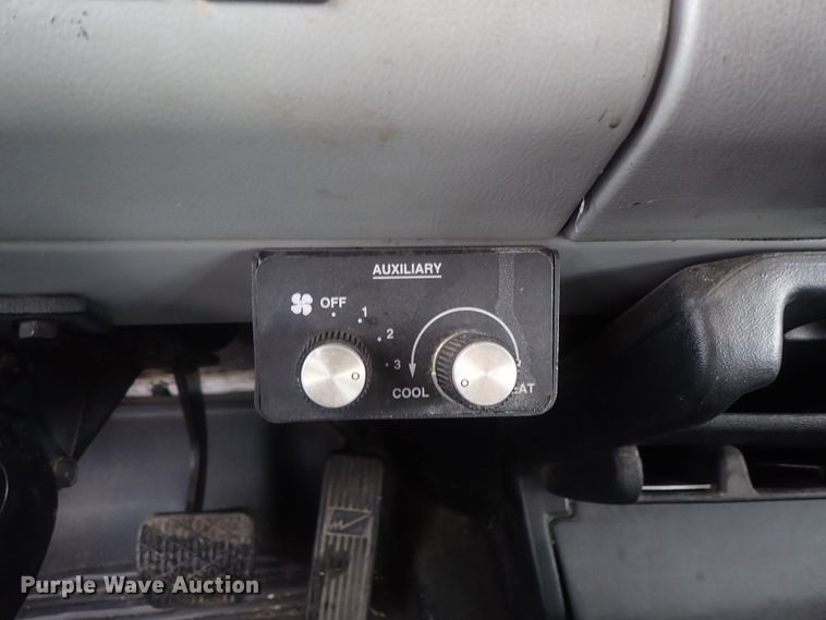 image for item DG2375 1999 Freightliner FL80  fire truck