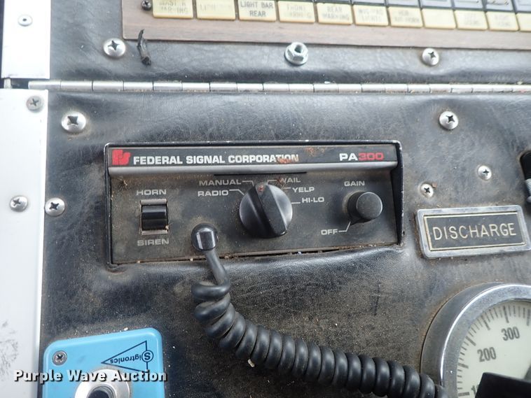 image for item DG2375 1999 Freightliner FL80  fire truck