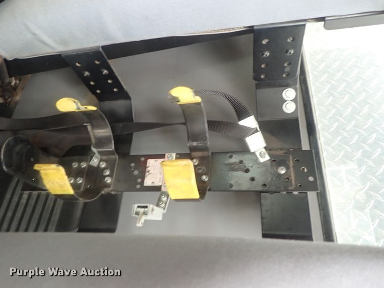 image for item DG2375 1999 Freightliner FL80  fire truck