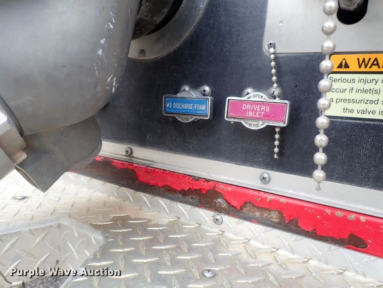 image for item DG2375 1999 Freightliner FL80  fire truck