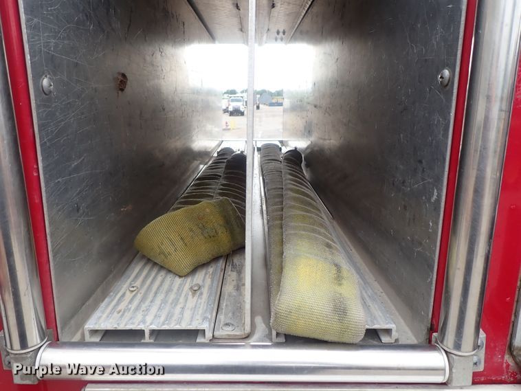 image for item DG2375 1999 Freightliner FL80  fire truck