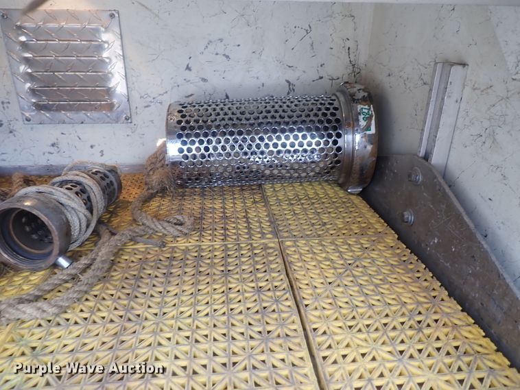 image for item DG2375 1999 Freightliner FL80  fire truck