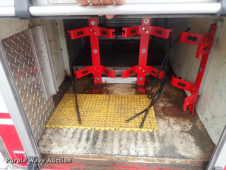 image for item DG2375 1999 Freightliner FL80  fire truck