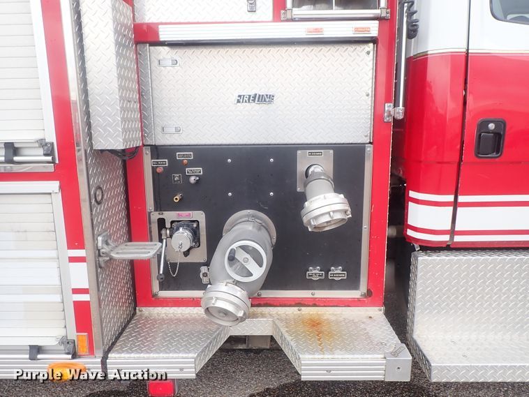 image for item DG2375 1999 Freightliner FL80  fire truck