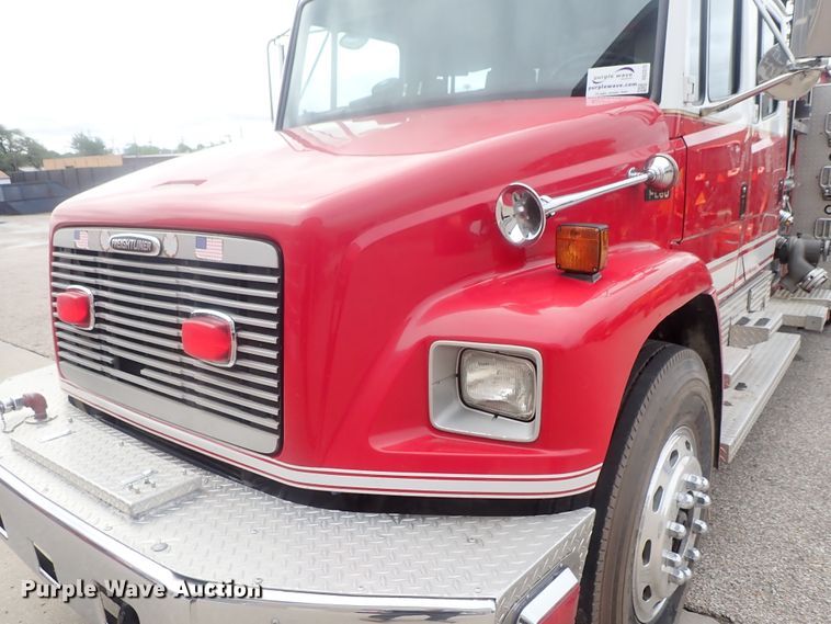 image for item DG2375 1999 Freightliner FL80  fire truck