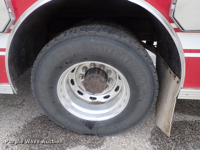 image for item DG2375 1999 Freightliner FL80  fire truck