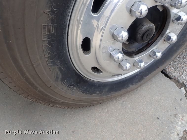 image for item DG2375 1999 Freightliner FL80  fire truck