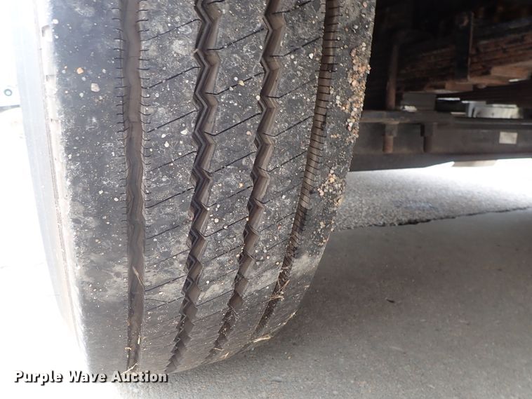 image for item DG2375 1999 Freightliner FL80  fire truck