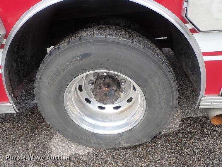 image for item DG2375 1999 Freightliner FL80  fire truck