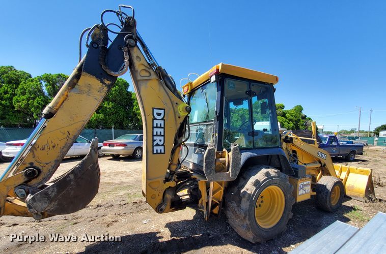 image for item DG5028 1997 John Deere 310E  backhoe