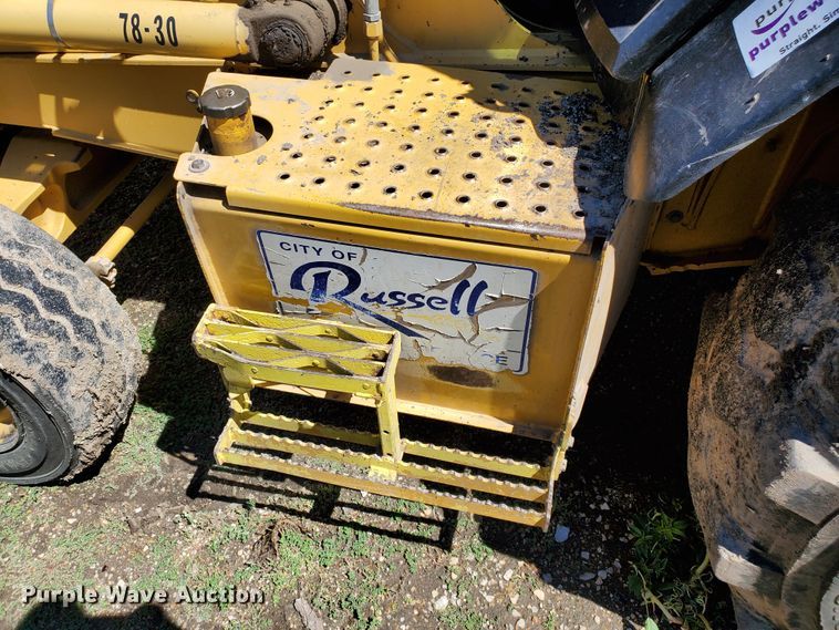 image for item DG5028 1997 John Deere 310E  backhoe