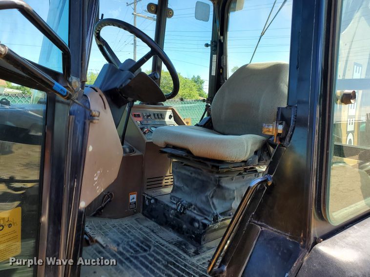 image for item DG5028 1997 John Deere 310E  backhoe