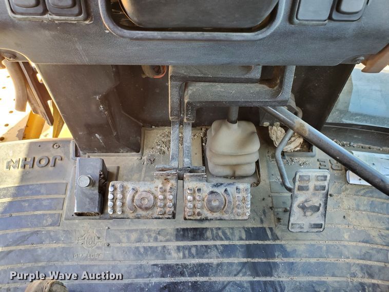 image for item DG5028 1997 John Deere 310E  backhoe