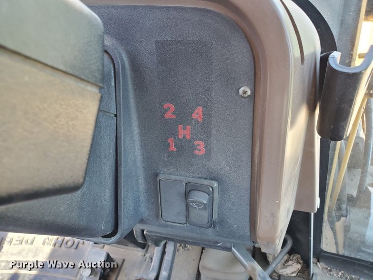 image for item DG5028 1997 John Deere 310E  backhoe