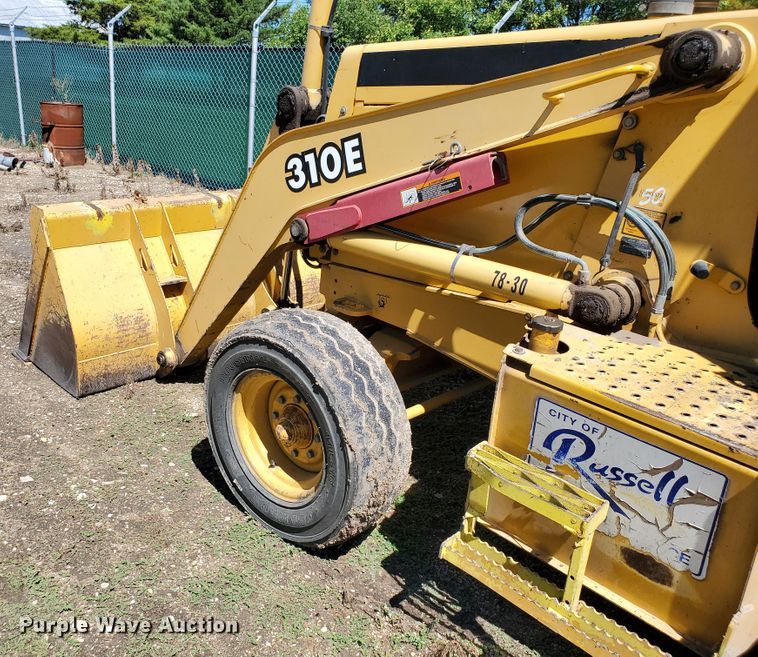 image for item DG5028 1997 John Deere 310E  backhoe