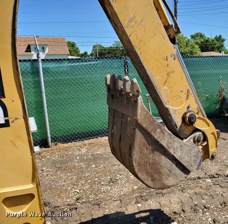 image for item DG5028 1997 John Deere 310E  backhoe