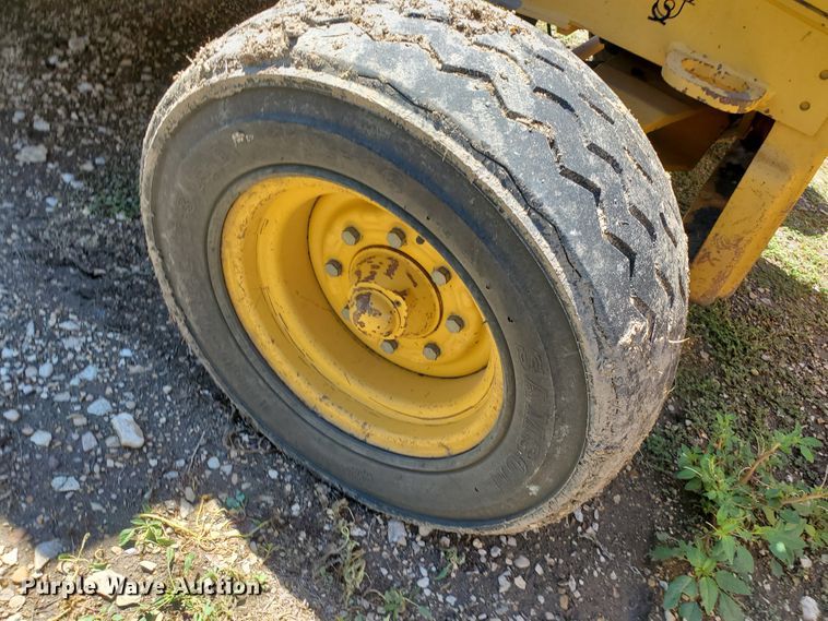 image for item DG5028 1997 John Deere 310E  backhoe