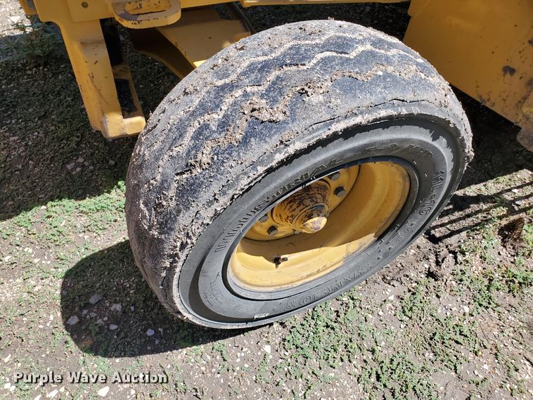 image for item DG5028 1997 John Deere 310E  backhoe