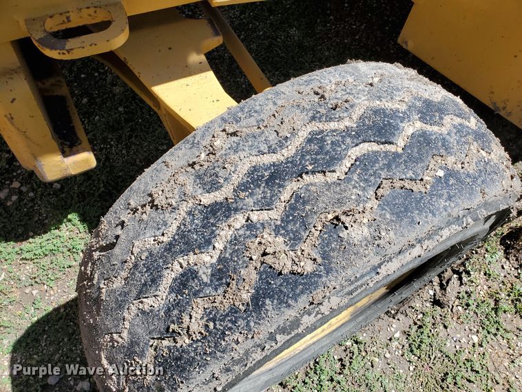 image for item DG5028 1997 John Deere 310E  backhoe