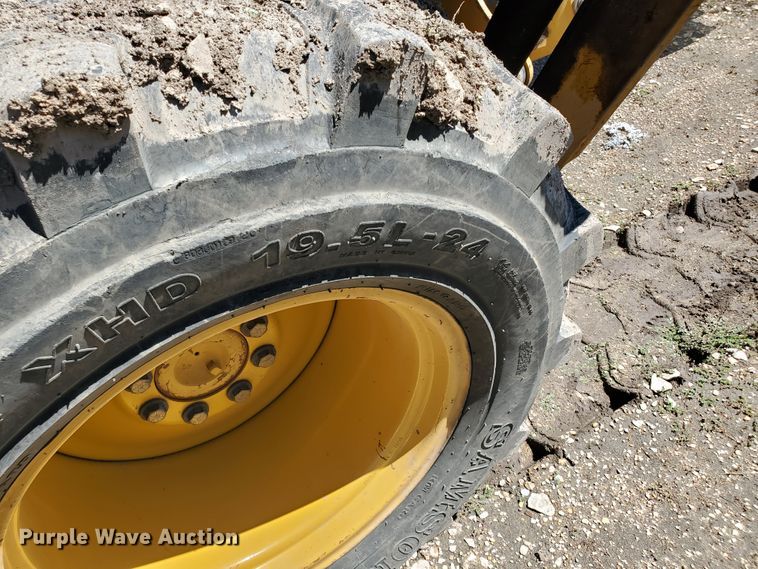 image for item DG5028 1997 John Deere 310E  backhoe