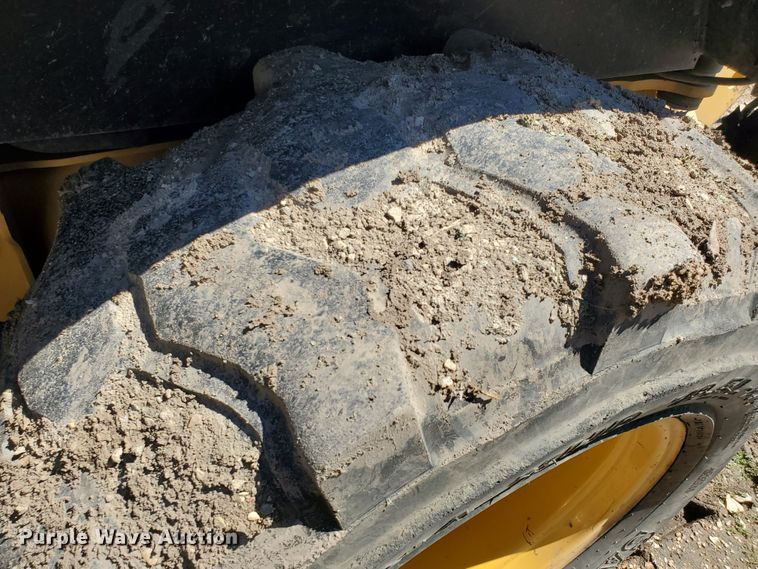 image for item DG5028 1997 John Deere 310E  backhoe