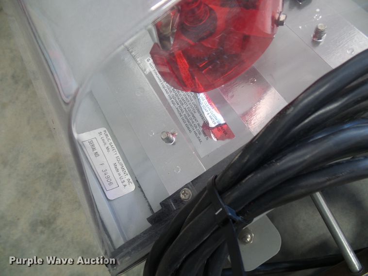 image for item DG5743 (3) light bars