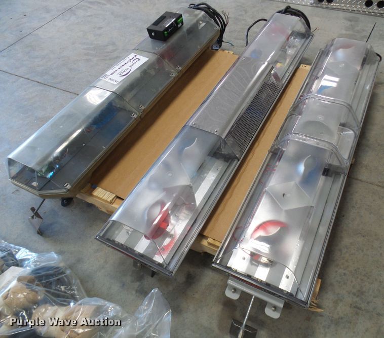 image for item DG5743 (3) light bars
