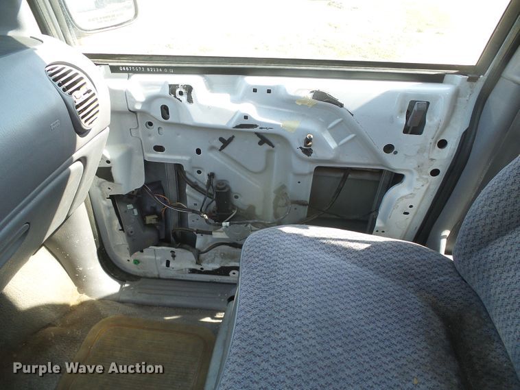 image for item DH4972 2000 Dodge Grand Caravan  van