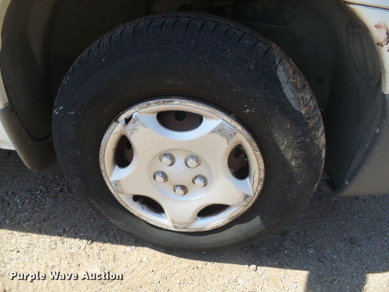 image for item DH4972 2000 Dodge Grand Caravan  van