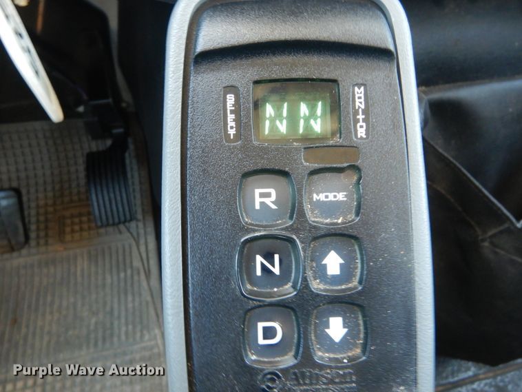 image for item DH5121 2007 International 4300  forestry bucket truck