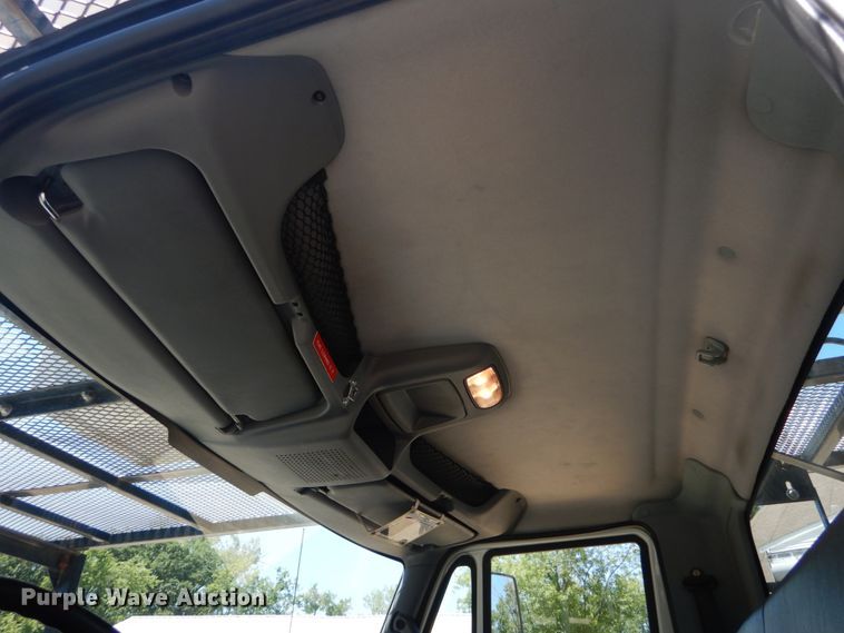 image for item DH5121 2007 International 4300  forestry bucket truck