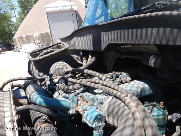 image for item DH5121 2007 International 4300  forestry bucket truck