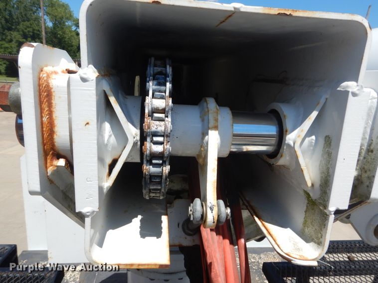 image for item DH5121 2007 International 4300  forestry bucket truck