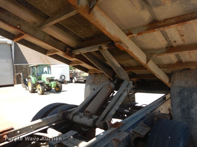 image for item DH5121 2007 International 4300  forestry bucket truck