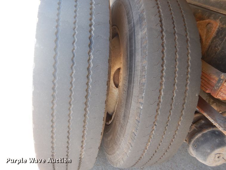 image for item DH5121 2007 International 4300  forestry bucket truck