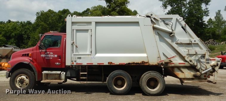 image for item DH5134 2005 Sterling Acterra  refuse truck