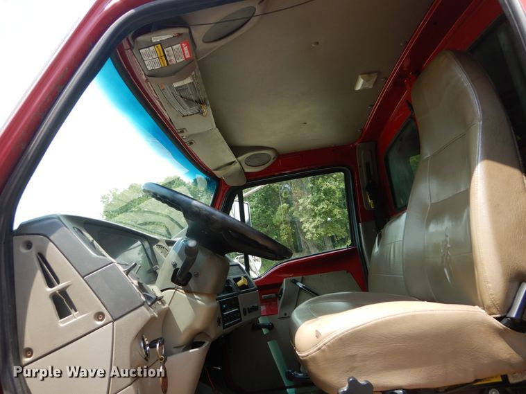 image for item DH5134 2005 Sterling Acterra  refuse truck