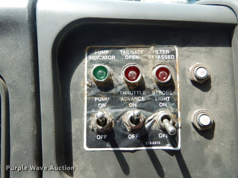 image for item DH5134 2005 Sterling Acterra  refuse truck