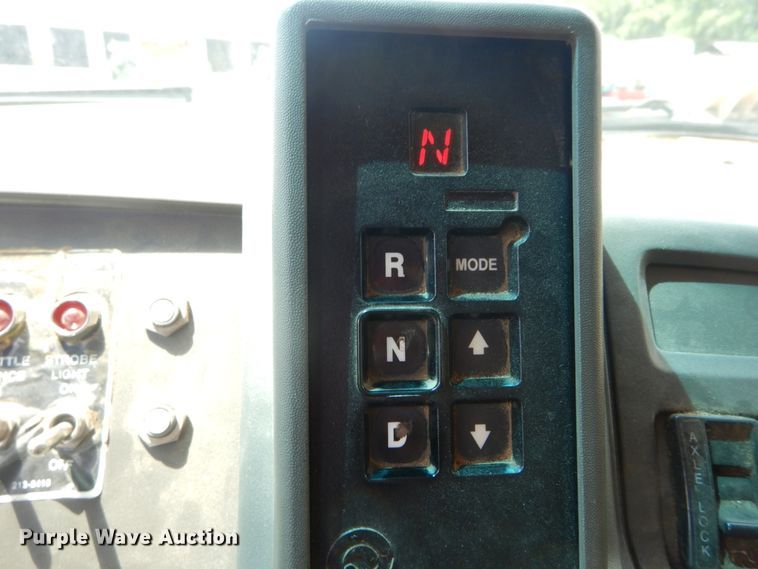 image for item DH5134 2005 Sterling Acterra  refuse truck