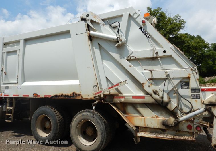 image for item DH5134 2005 Sterling Acterra  refuse truck