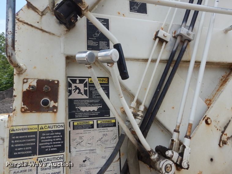 image for item DH5134 2005 Sterling Acterra  refuse truck